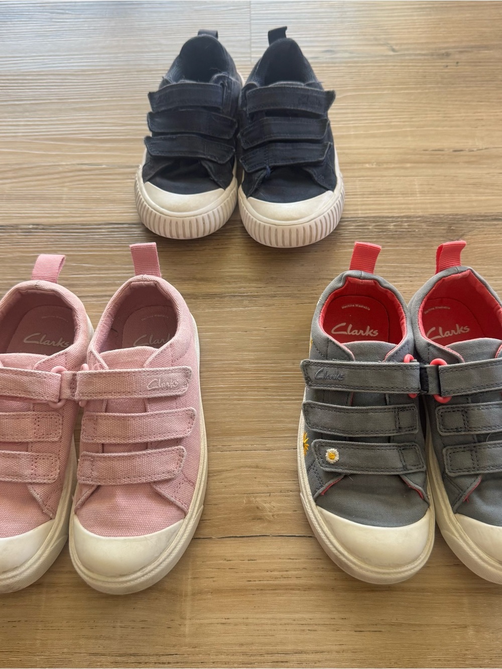 Clarks Kids Foxing Vibe Canvas Velcro Sneakers - Pink, Gray, Navy